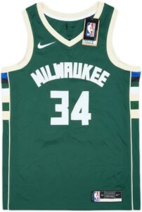 Milwaukee Bucks 2017-26