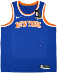 New York Knicks 2017-26 Away jersey