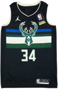 Milwaukee Bucks 2020-22 Alternate / Throwback jersey