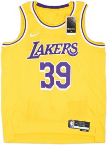 Los Angeles Lakers 2021-22 Away jersey
