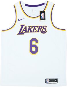 Los Angeles Lakers 2021-23 Home jersey
