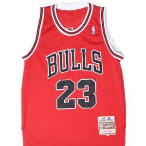 Chicago Bulls 1997-98 Home jersey